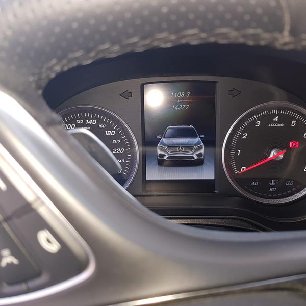 Mercedes-Benz GLC • 2018 • 19,500 km 8