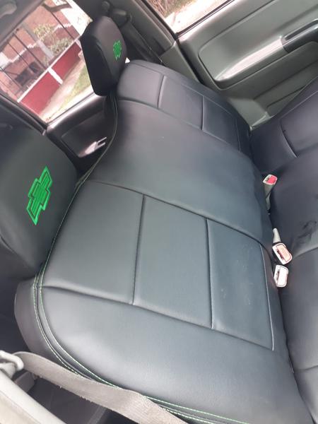 Chevrolet Luv • 2005 • 206,000 km 5