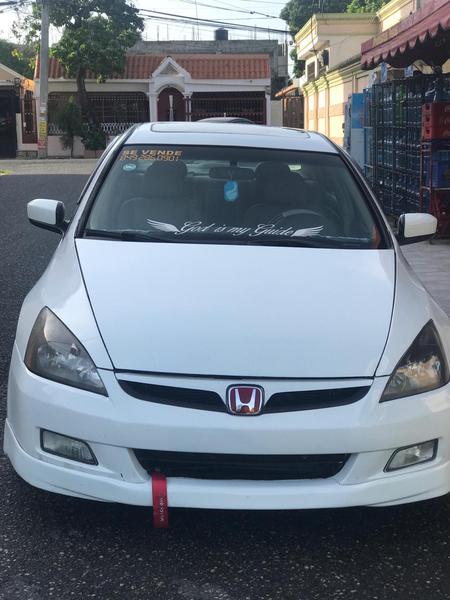 Honda Accord • 2004 • 134,114 km 3