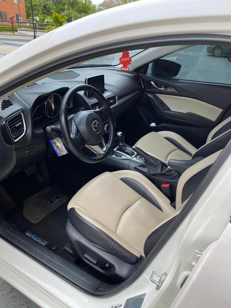 Mazda 3 • 2017 • 70,000 km 3