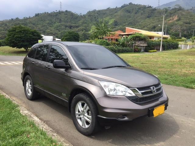 Honda CR-V • 2010 • 95,000 km 8