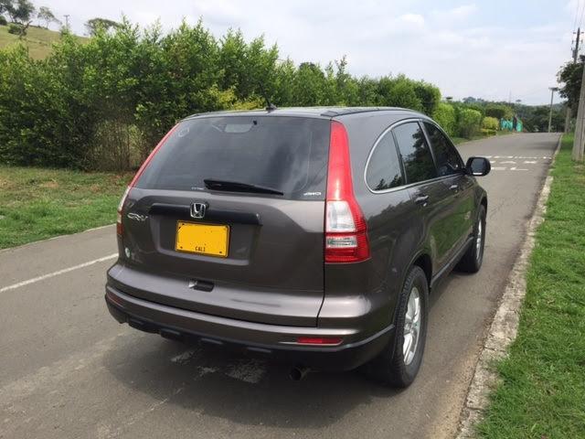 Honda CR-V • 2010 • 95,000 km 1