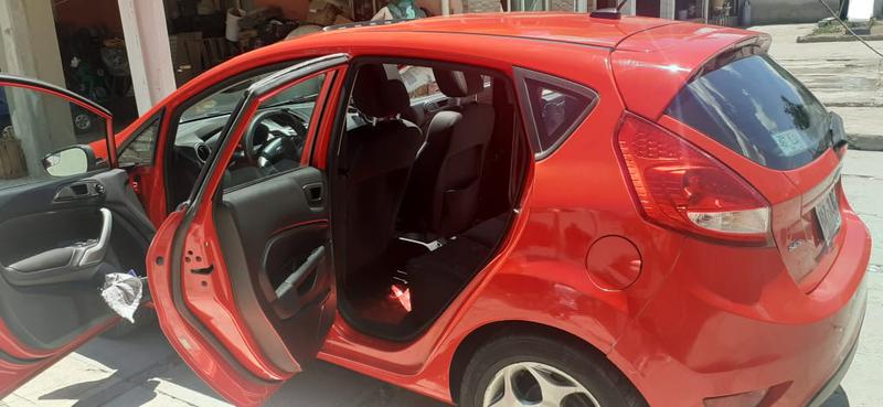 Ford Fiesta • 2012 • 100,000 km 3