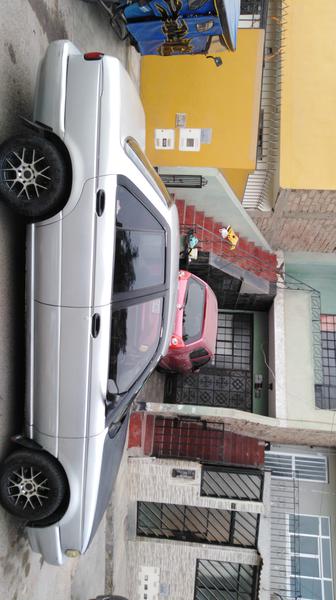 Nissan Sentra • 1995 • 23,000 km 5