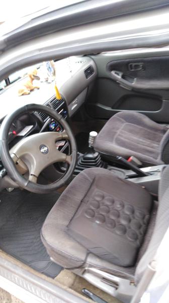 Nissan Sentra • 1995 • 23,000 km 7