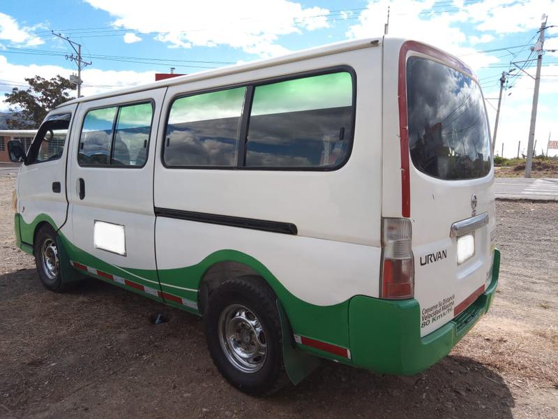 Nissan Urvan • 2012 • 500,000 km 3