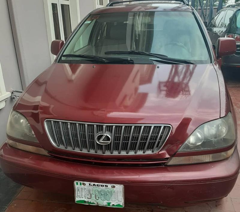 Lexus RX 300 • 1999 • 112,000 km 3