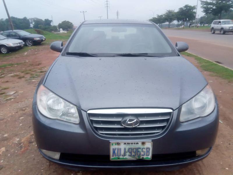 Hyundai Elantra • 2007 • 270,963 km 7