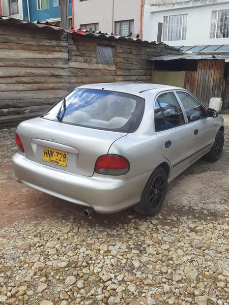 Hyundai Accent • 1999 • 0 km 3