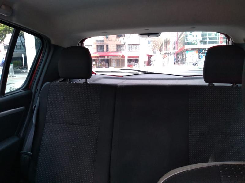 Renault 12 • 2012 • 59,800 km 15