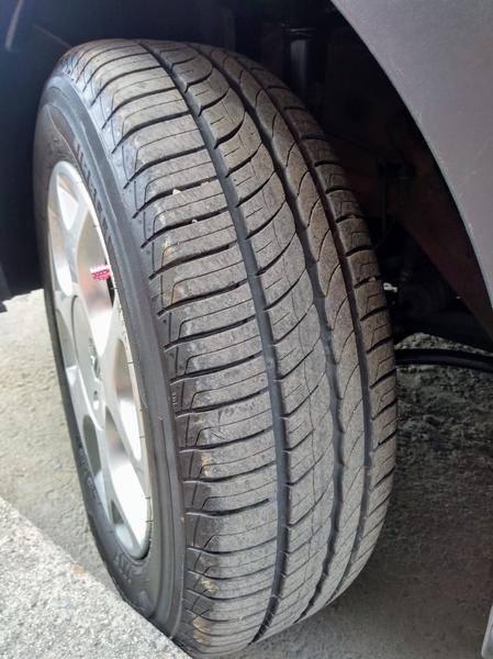 Renault 12 • 2012 • 59,800 km 6