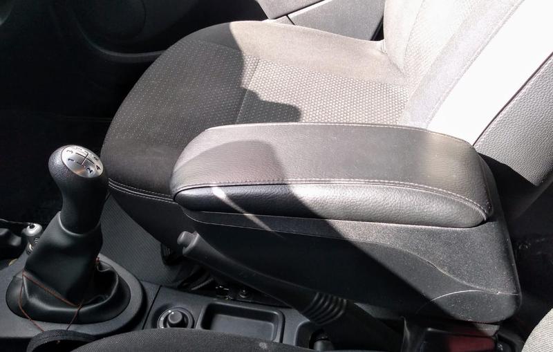 Renault 12 • 2012 • 59,800 km 7