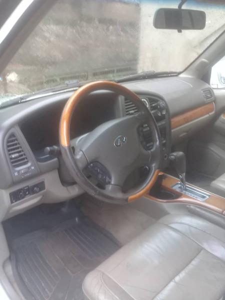 Infiniti QX • 2002 • 0 km 2