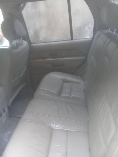 Infiniti QX • 2002 • 0 km 8