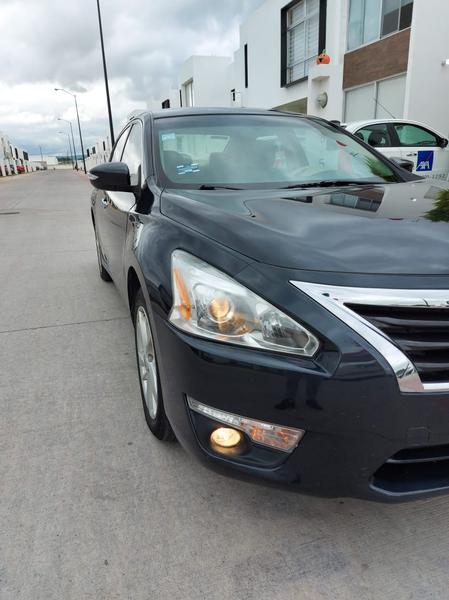 Nissan Altima • 2016 • 65,000 km 2