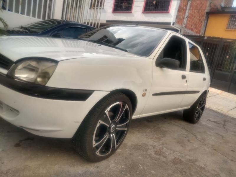 Ford  • 2003 • 131,800 km 2