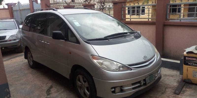 Toyota  • 2003 • 1,759 km 2