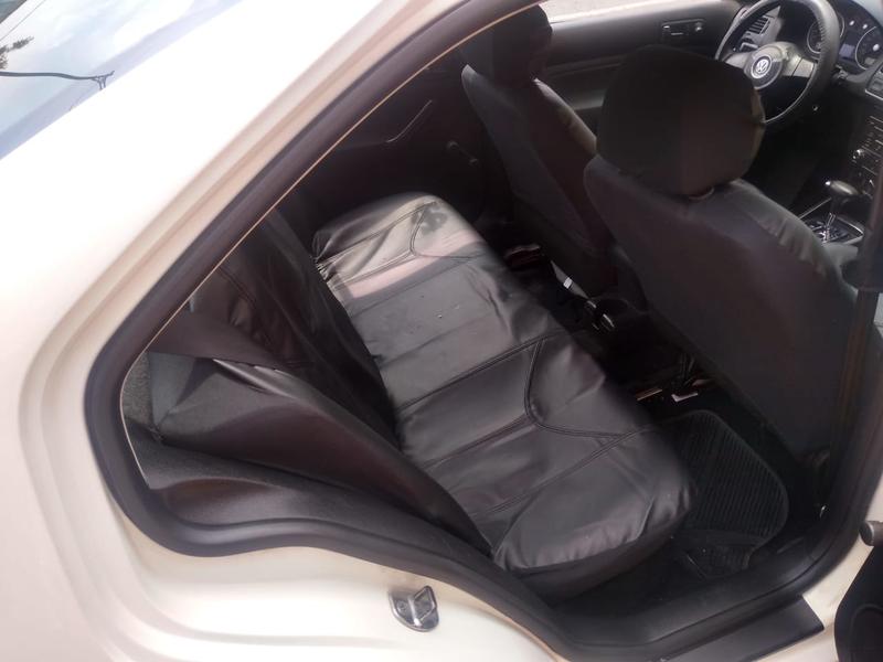 Volkswagen Jetta • 2013 • 96,359 km 8