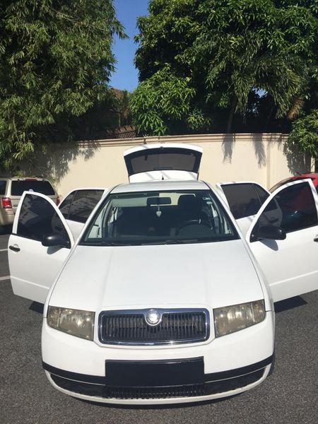 Škoda Fabia • 2002 • 2,002 km 3