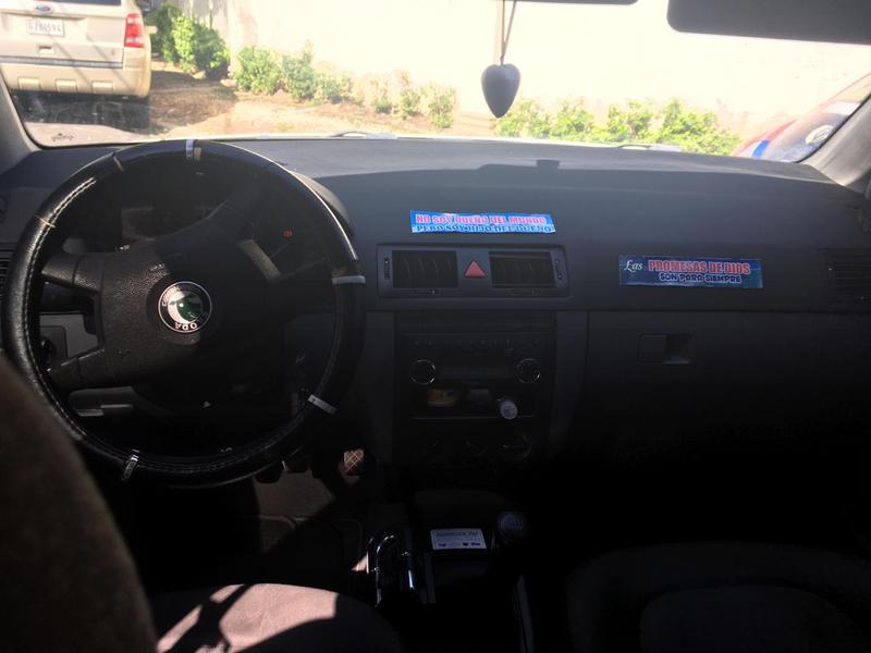 Škoda Fabia • 2002 • 2,002 km 5