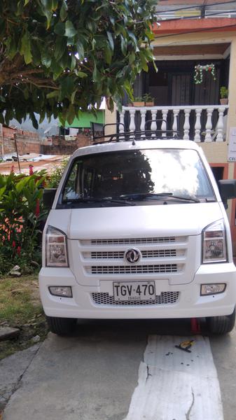 DFSK C37 Minibus • 2019 • 45,000 km 1