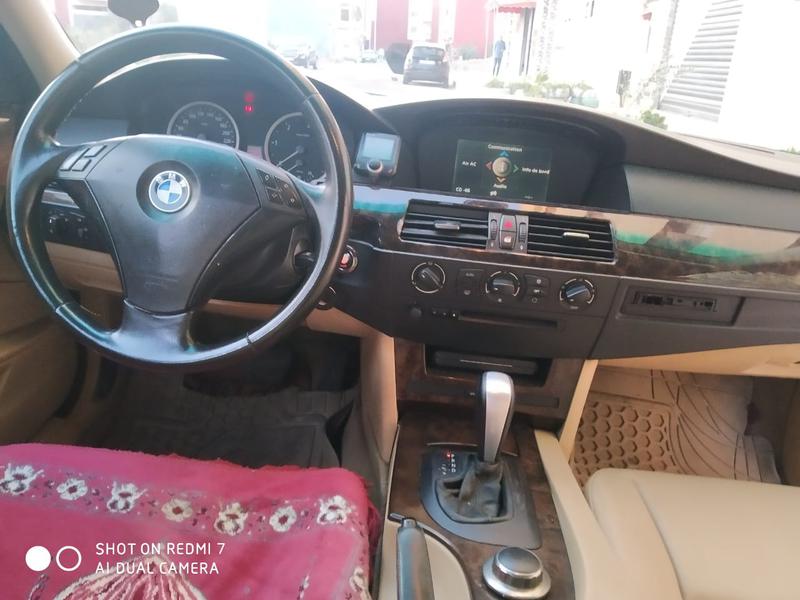BMW E60 • 2006 • 220,000 km 3