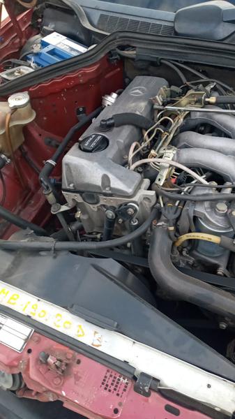 Mercedes-Benz 190 • 1993 • 500,000 km 2