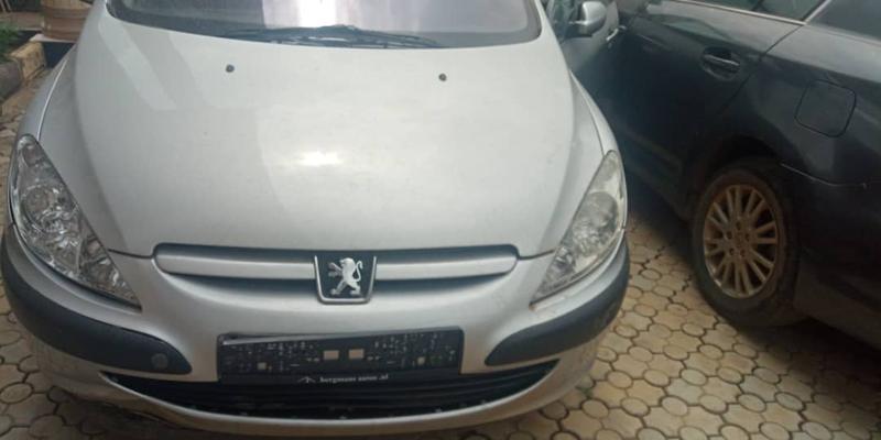 Peugeot 307 • 2006 • 139,024 km 10