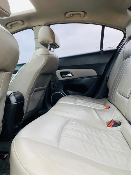 Chevrolet Cruze • 2011 • 122,000 km 2