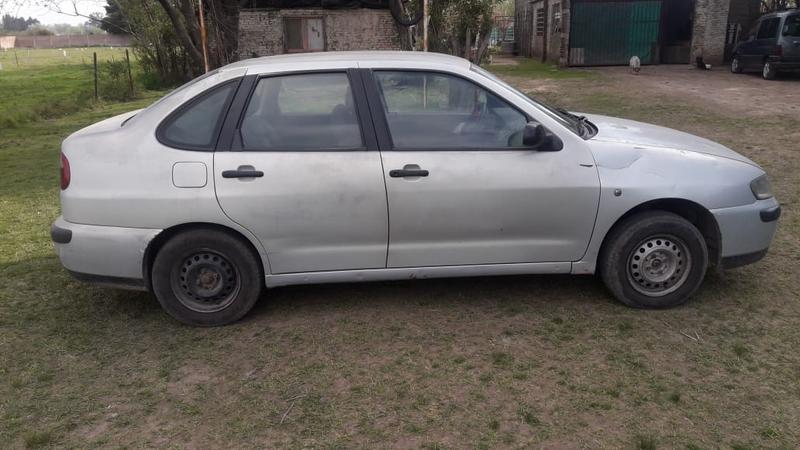 Seat Cordoba • 2000 • 358,000 km 1