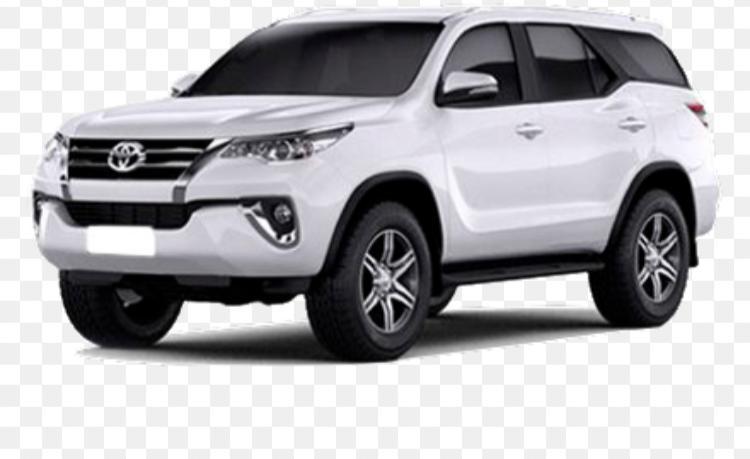 Toyota Hilux • 2019 • 27,000 km 4