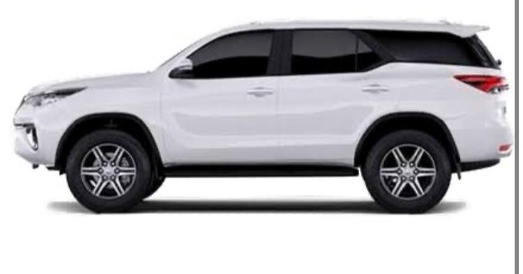 Toyota Hilux • 2019 • 27,000 km 2