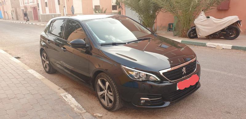 Peugeot 308 • 2018 • 63,000 km 5