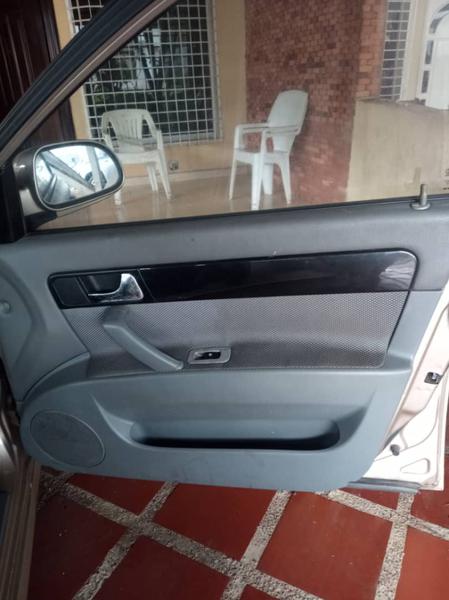 Chevrolet Optra • 2007 • 230,000 km 10