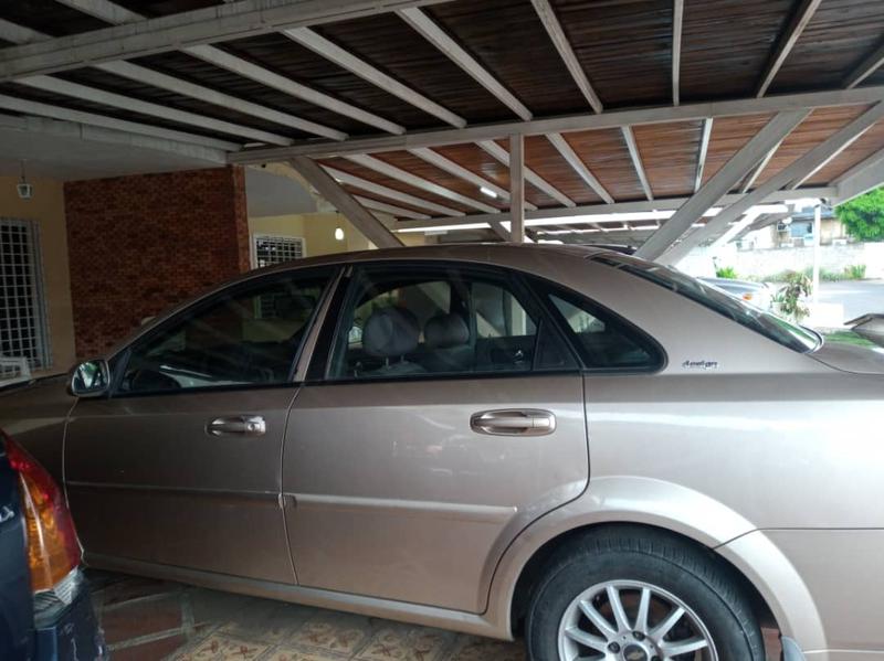 Chevrolet Optra • 2007 • 230,000 km 8