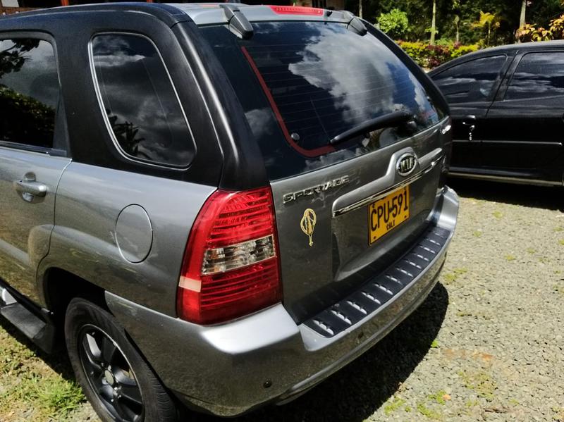 Kia Sportage • 2008 • 218,000 km 9