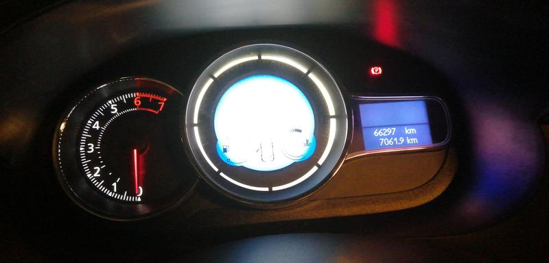 Renault Fluence • 2016 • 66,500 km 1