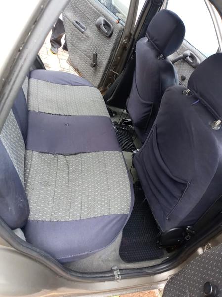 Chevrolet Corsa • 2004 • 1,234,567 km 8