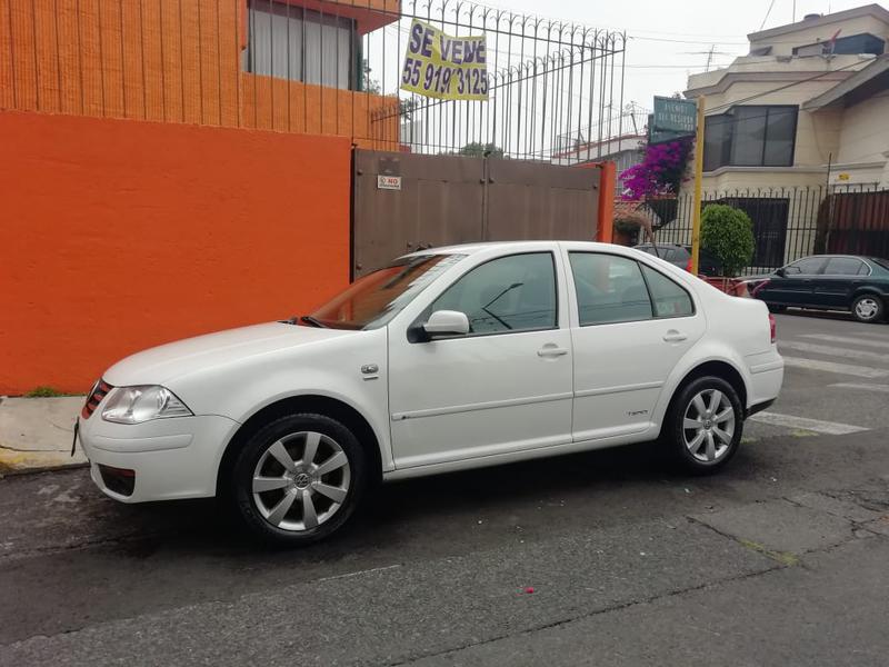 Volkswagen Jetta • 2012 • 80,000 km 4