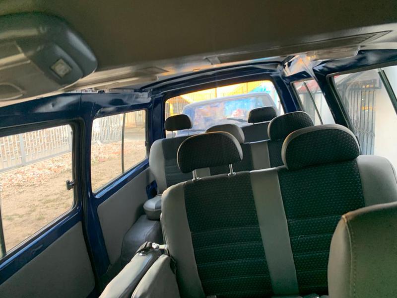 Nissan Urvan • 1997 • 123,456 km 5