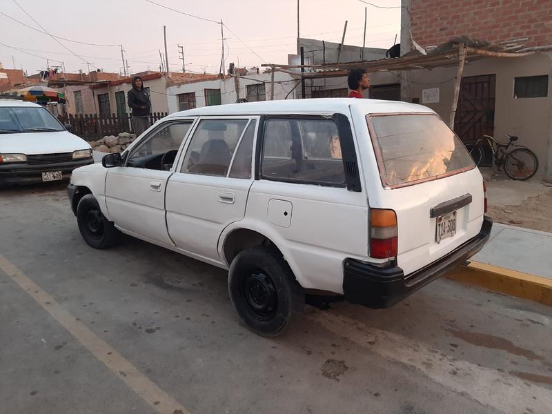 Toyota Corolla XLI • 1989 • 2,500,000 km 1