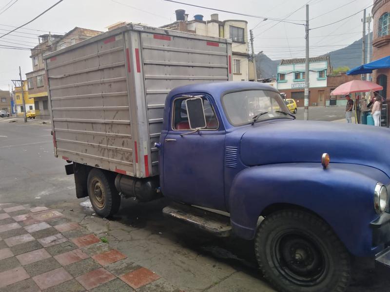 Chevrolet 1500 • 1954 • 200,000 km 11