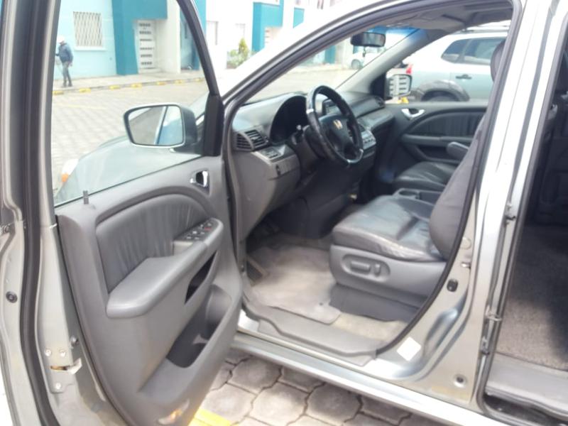 Honda Pilot • 2005 • 277,000 km 3