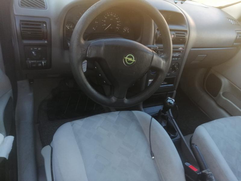 Opel Astra • 1998 • 279,448 km 4