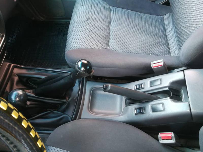 Nissan Navara • 2004 • 309,000 km 3