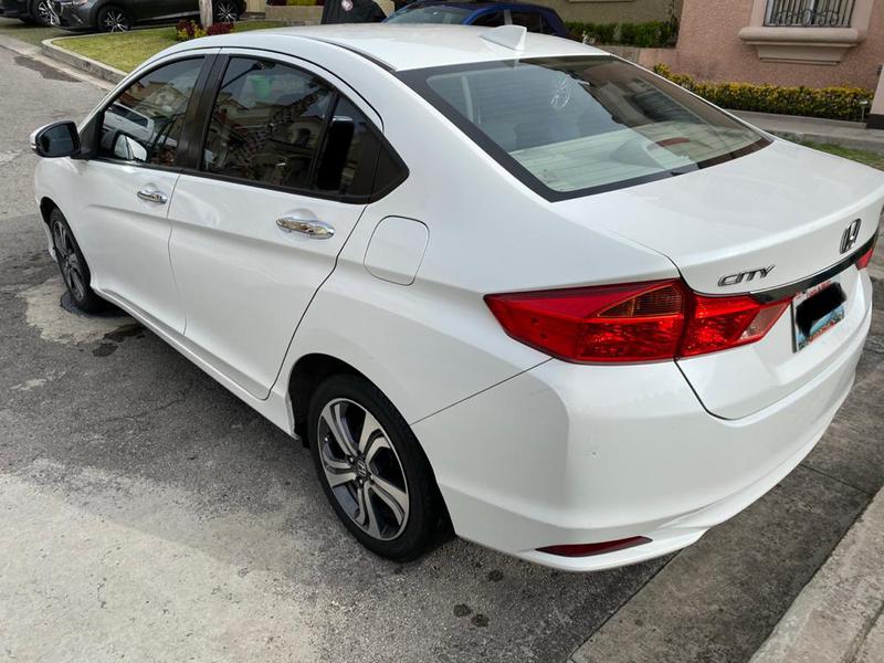 Honda City • 2016 • 92,000 km 8