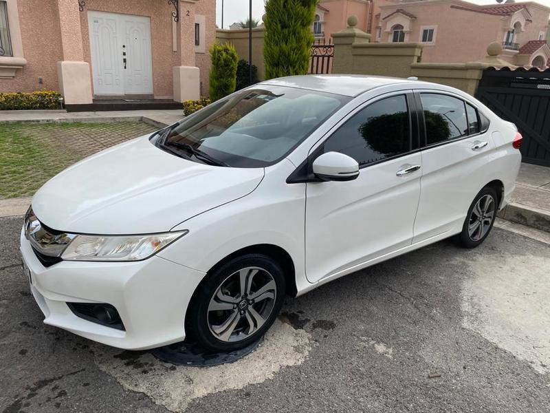 Honda City • 2016 • 92,000 km 12