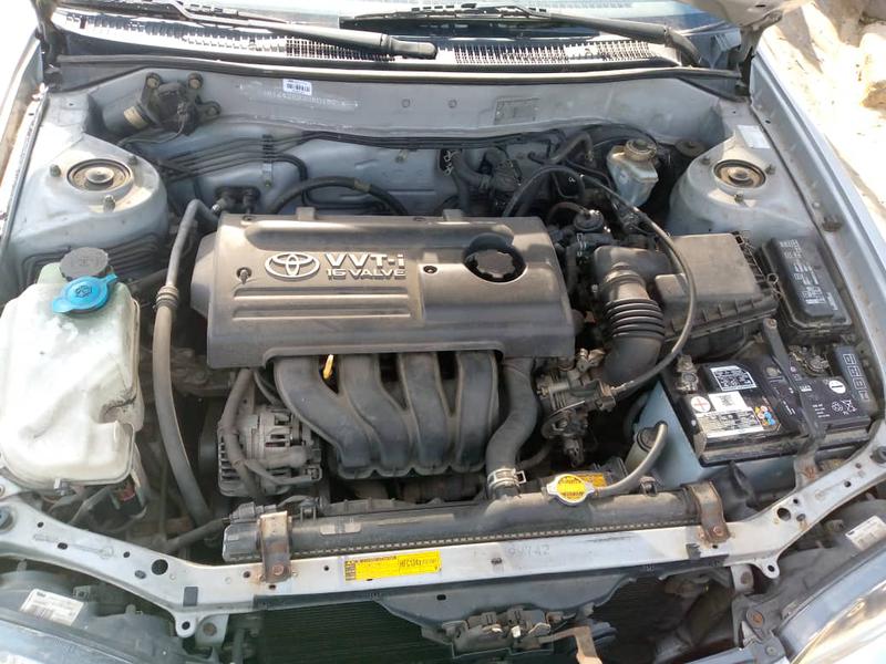 Toyota Corolla • 2002 • 91,000 km 2