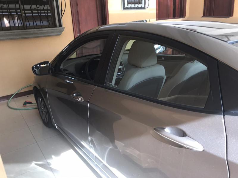 Hyundai Accent • 2014 • 600,001 km 4