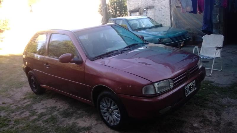 Volkswagen Gol • 1999 • 235,000 km 2